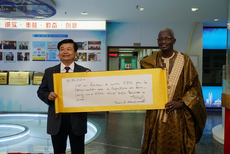DSC07926.jpg